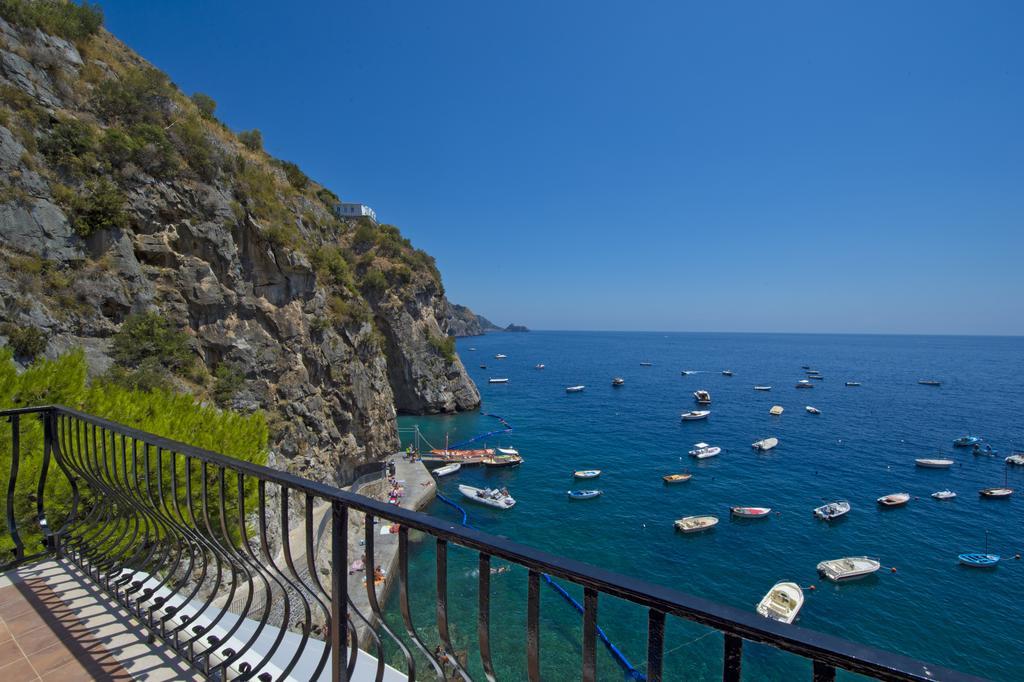 La Baia Villa Praiano Room photo